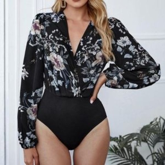 . Tops - Floral Surplice lantern sleeve bodysuit BLACK